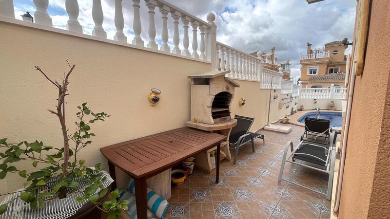 3 bedroom Villa for sale