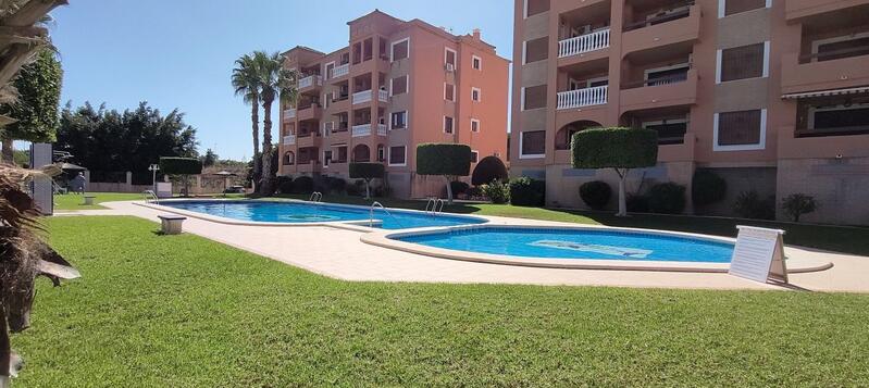 квартира продается в Villamartin, Alicante