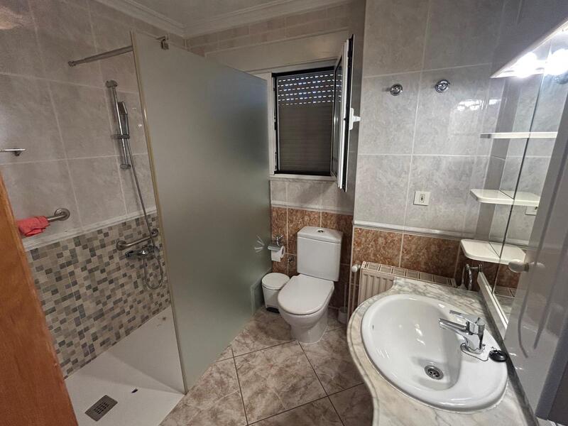 6 спальная комната вилла продается