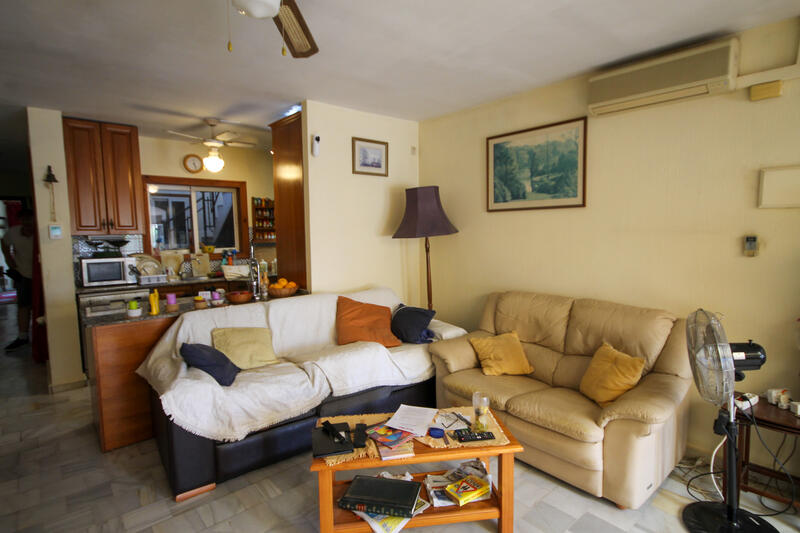 3 slaapkamer Gezinswoning Te koop