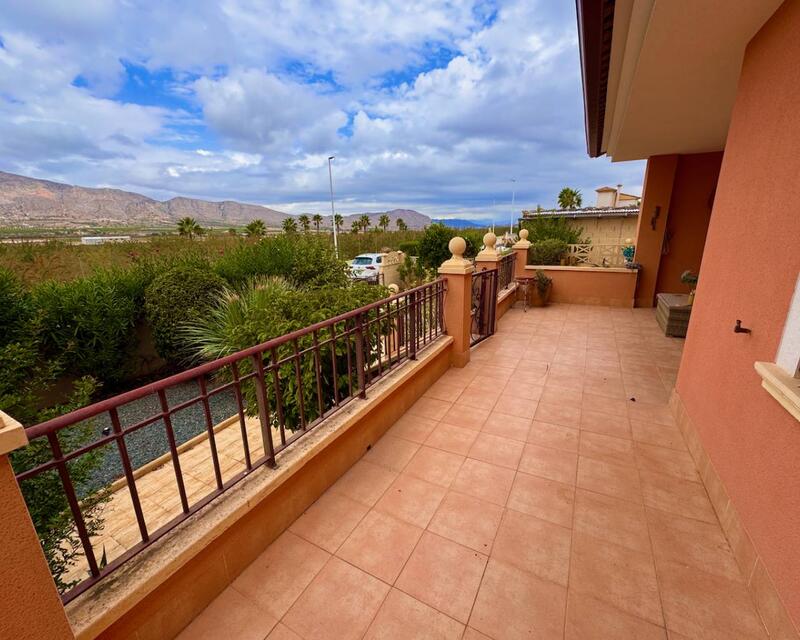 3 Cuarto Villa en venta