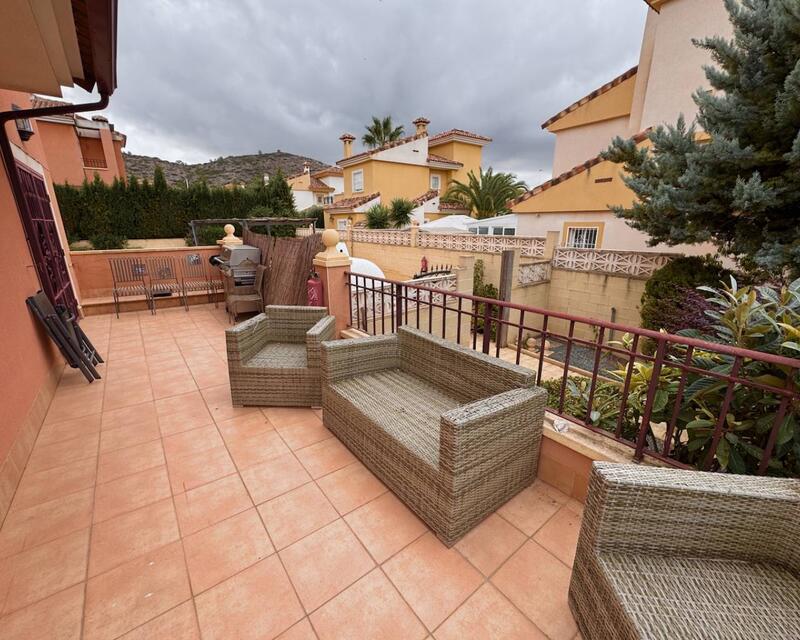 3 Cuarto Villa en venta