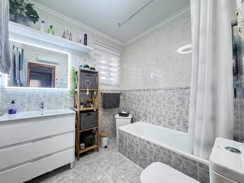 4 slaapkamer Villa Te koop