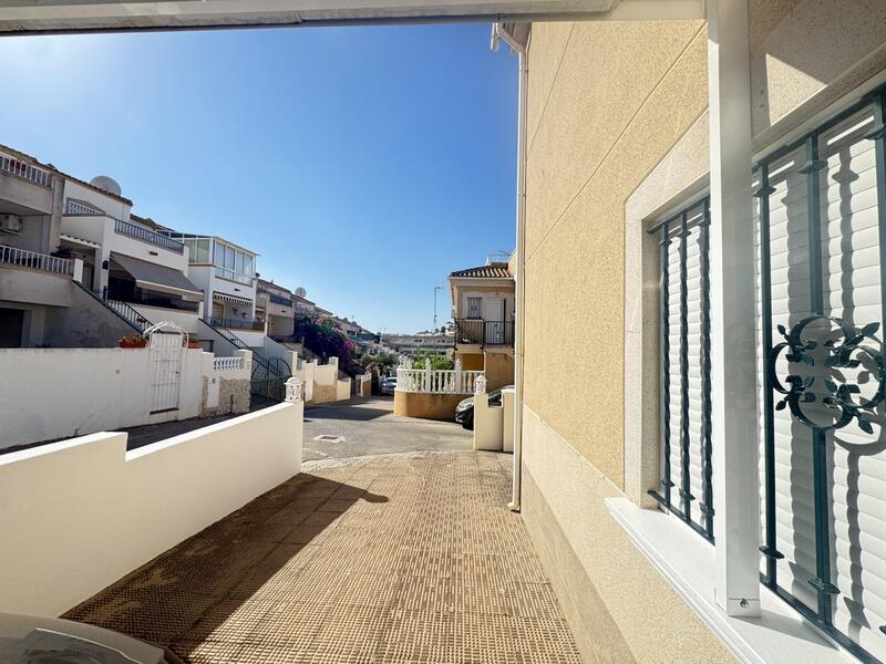 4 slaapkamer Villa Te koop