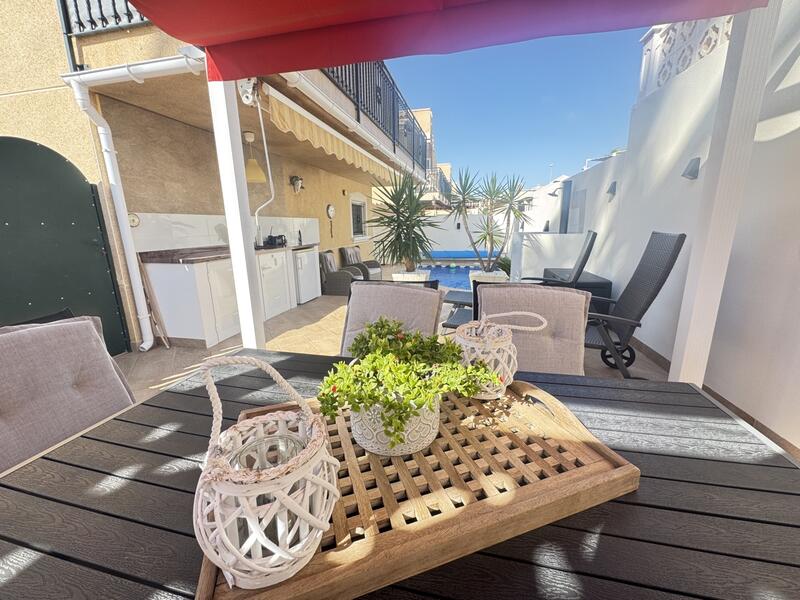 4 slaapkamer Villa Te koop