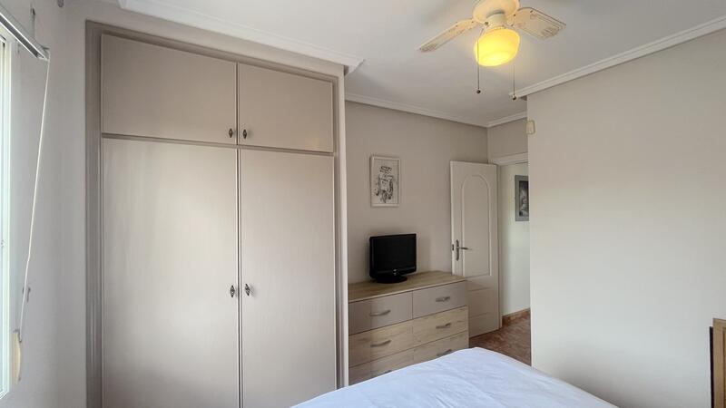 2 Cuarto Adosado en venta
