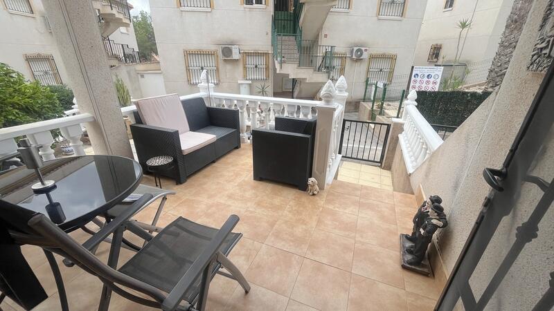 2 Cuarto Adosado en venta
