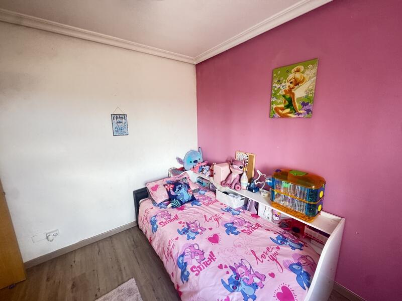 4 Cuarto Adosado en venta