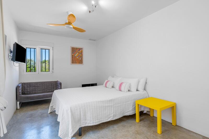 5 bedroom Country House for sale