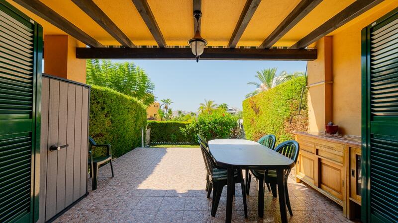 3 bedroom Townhouse for sale