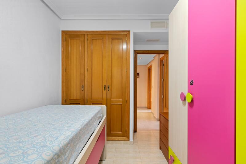 3 bedroom Apartment for sale