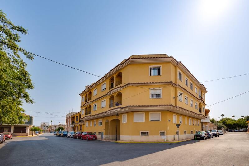 Apartment for sale in Jacarilla, Alicante