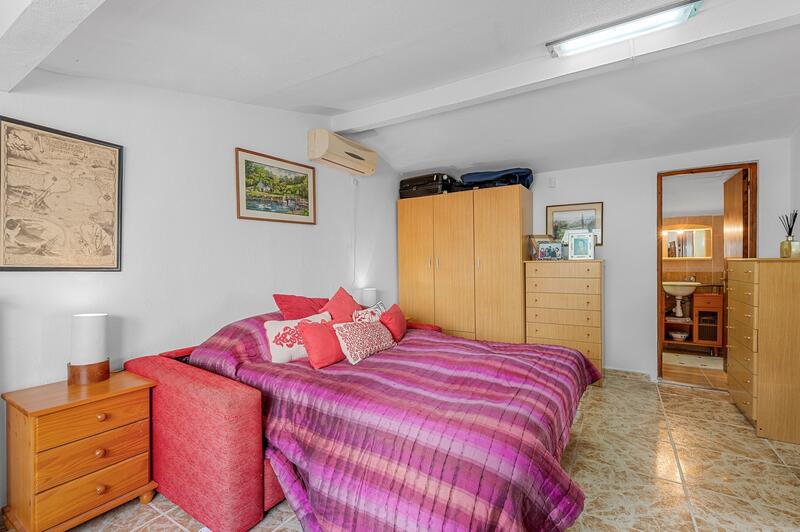 6 Schlafzimmer Villa zu verkaufen