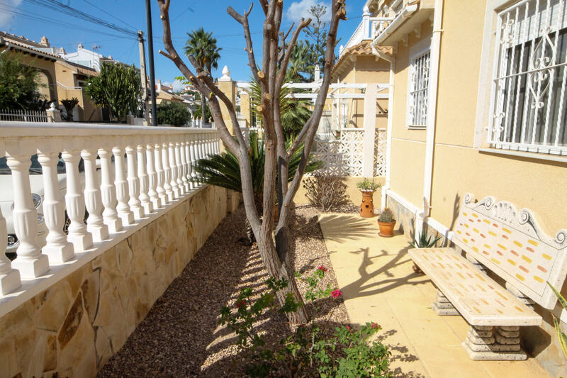 2 chambre Villa à vendre