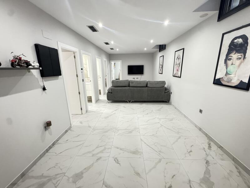 5 slaapkamer Villa Te koop