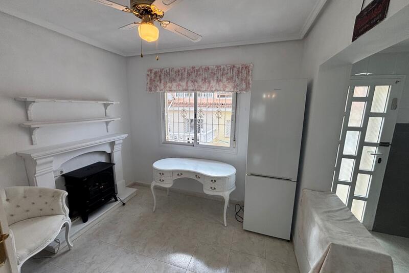 2 Cuarto Adosado en venta