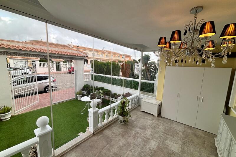 2 Cuarto Adosado en venta