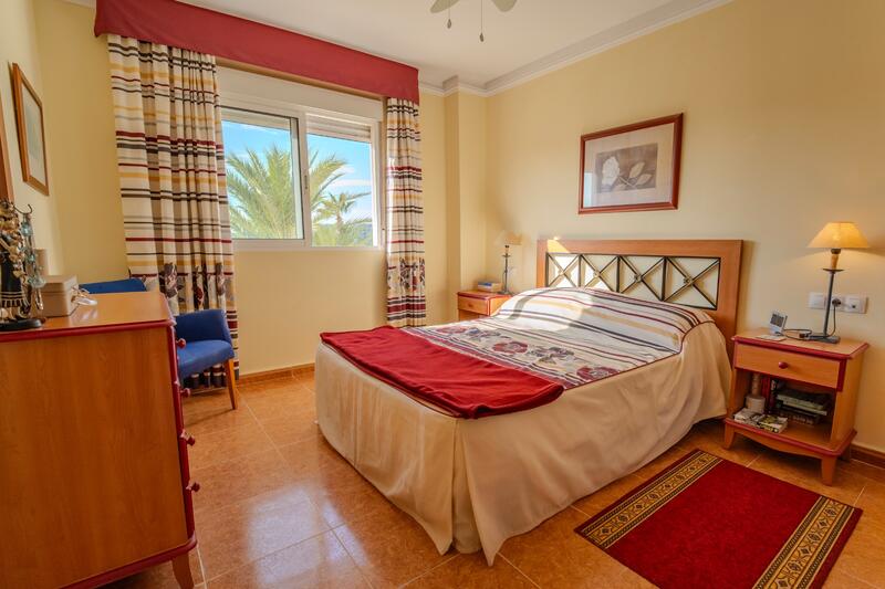 2 slaapkamer Appartement Te koop