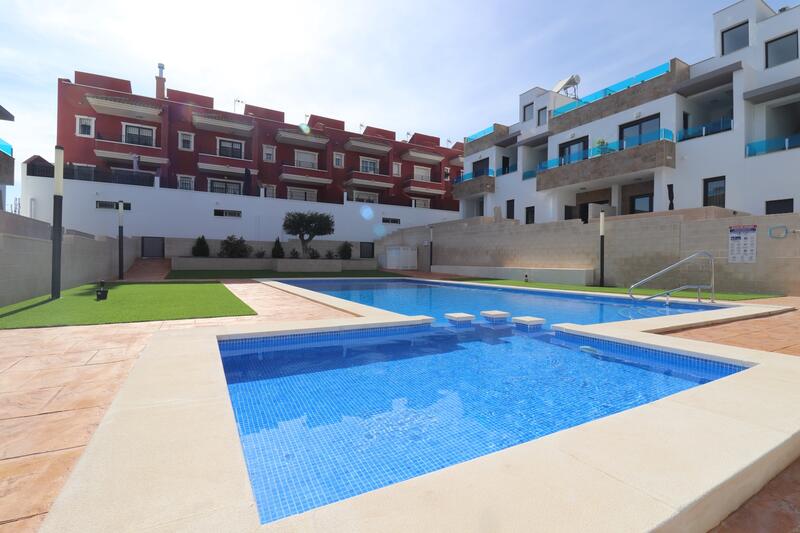 3 bedroom Villa for sale 3 bedroom Villa for sale