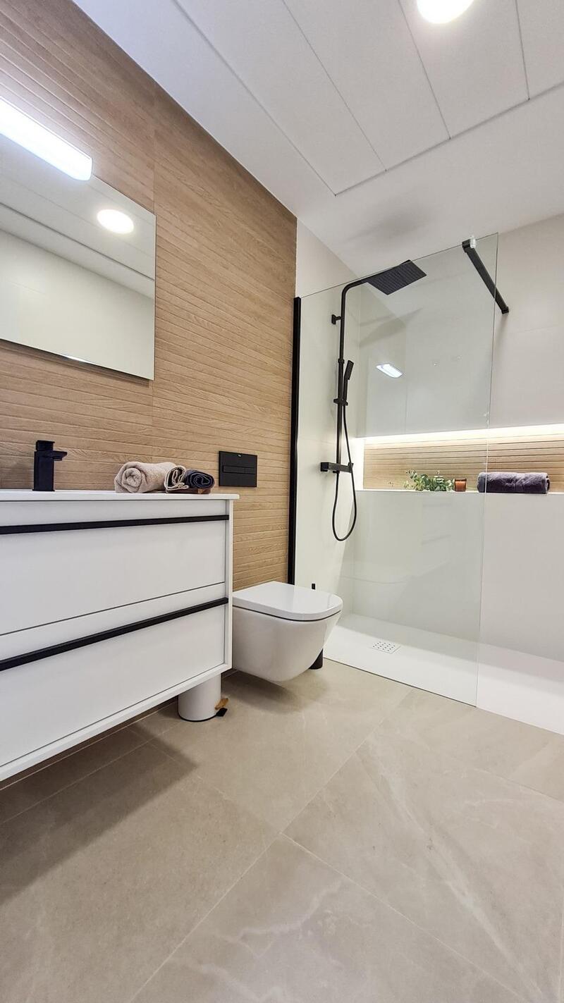 3 slaapkamer Villa Te koop 3 slaapkamer Villa Te koop