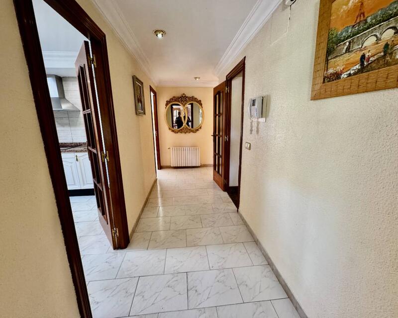 8 sovrum Lantställe till salu 8 sovrum Lantställe till salu