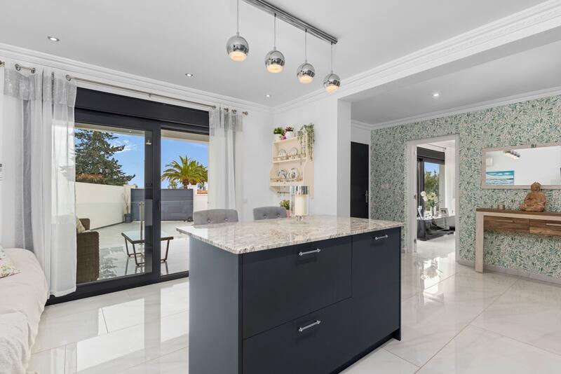 3 slaapkamer Villa Te koop 3 slaapkamer Villa Te koop