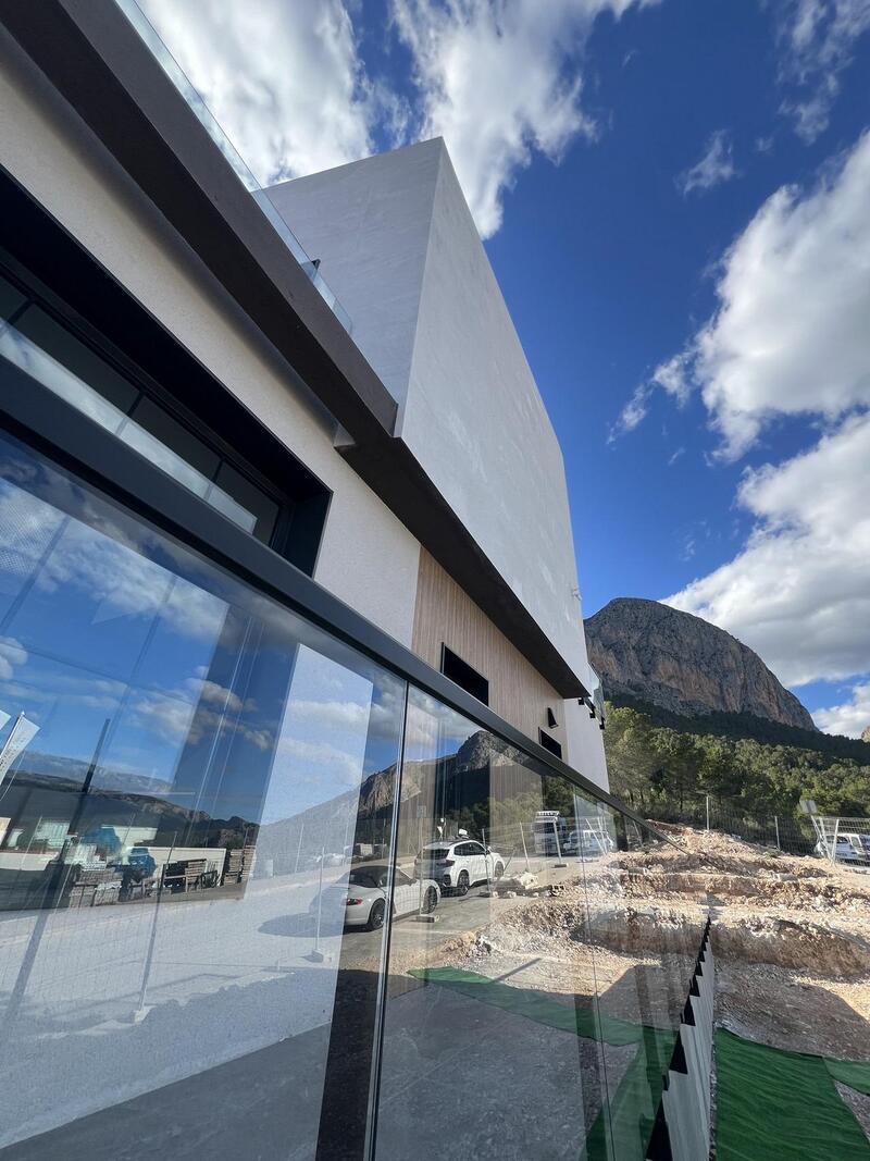 3 slaapkamer Villa Te koop 3 slaapkamer Villa Te koop