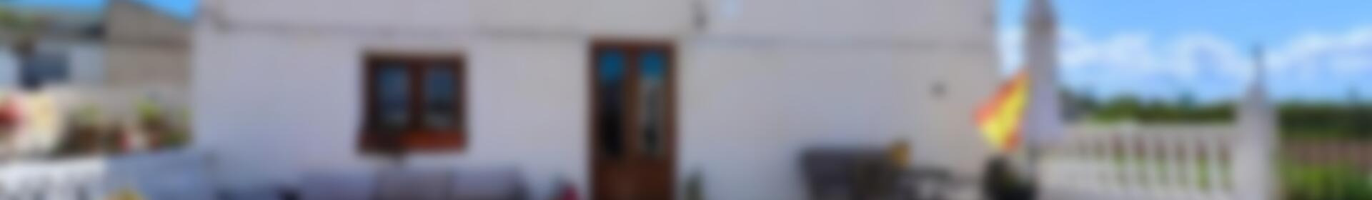 3 slaapkamer Landhuis Te koop 3 slaapkamer Landhuis Te koop