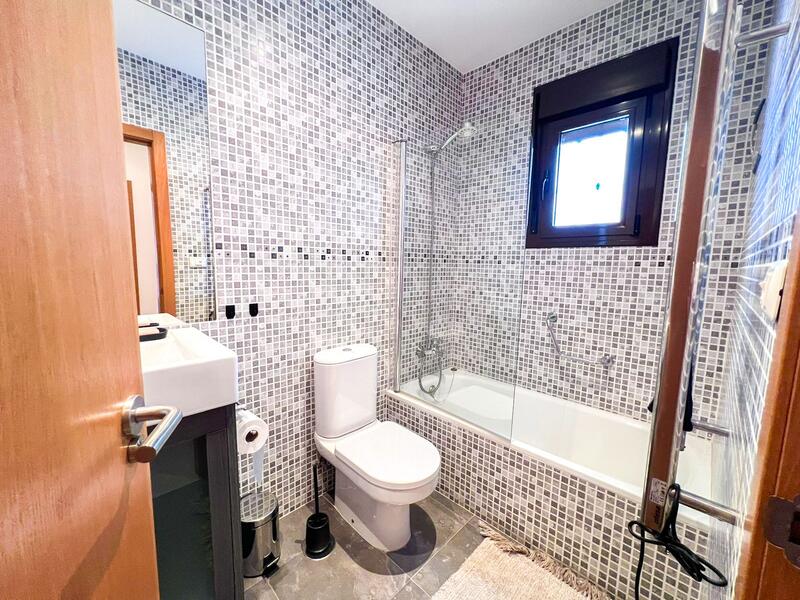 3 slaapkamer Villa Te koop 3 slaapkamer Villa Te koop