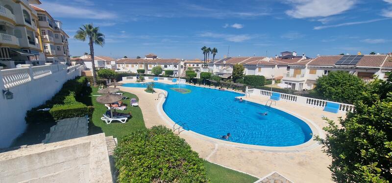 2 slaapkamer Appartement Te koop