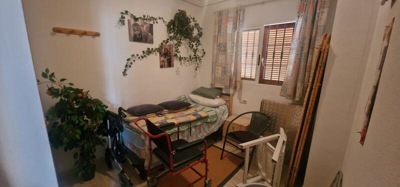 2 slaapkamer Appartement Te koop