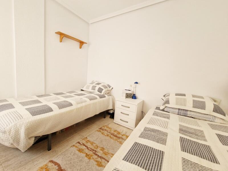 2 slaapkamer Appartement Te koop 2 slaapkamer Appartement Te koop