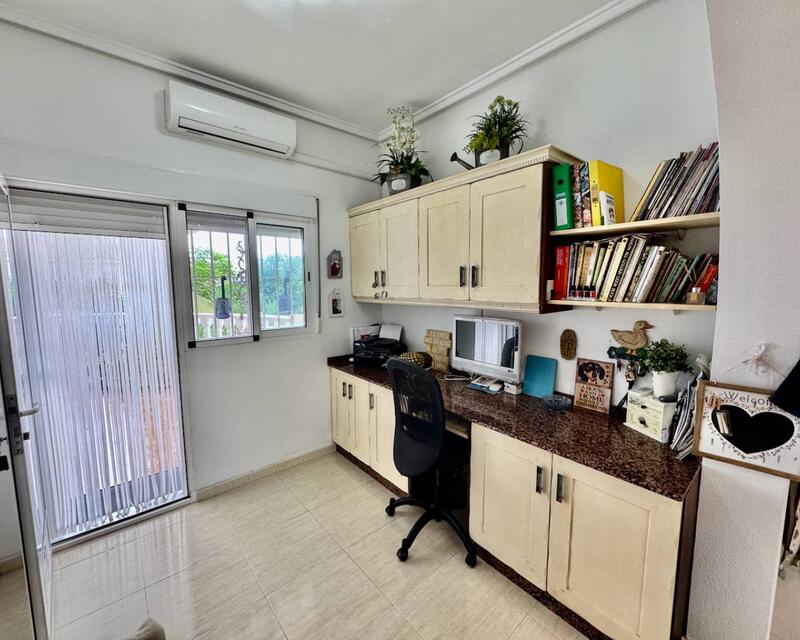 4 bedroom Country House for sale