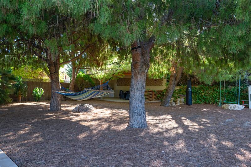 5 Schlafzimmer Villa zu verkaufen 5 Schlafzimmer Villa zu verkaufen