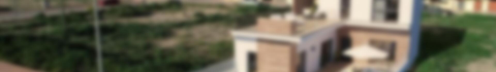 3 slaapkamer Gezinswoning Te koop 3 slaapkamer Gezinswoning Te koop