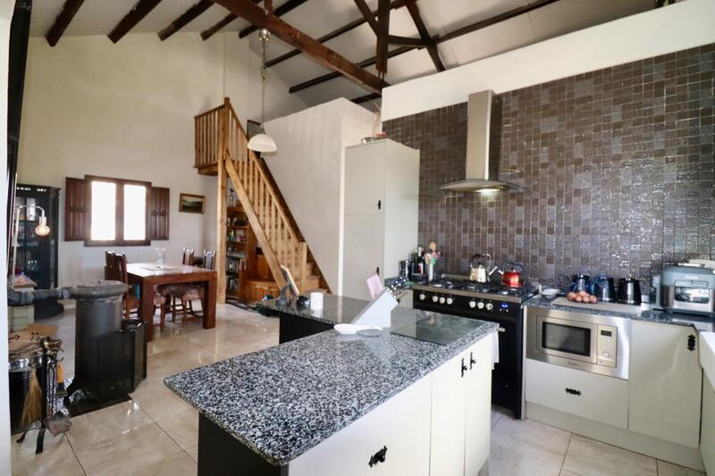 3 slaapkamer Landhuis Te koop