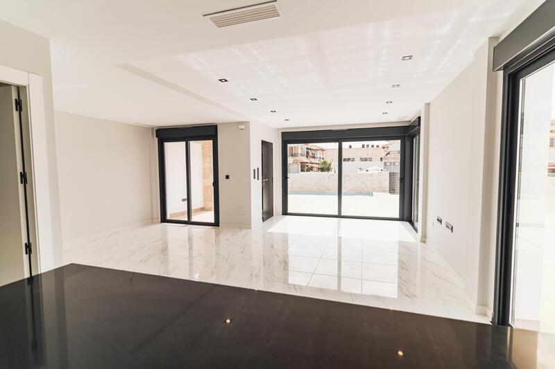 4 спальная комната вилла продается 4 спальная комната вилла продается