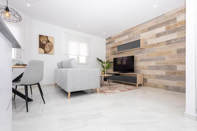 2 slaapkamer Appartement Te koop 2 slaapkamer Appartement Te koop