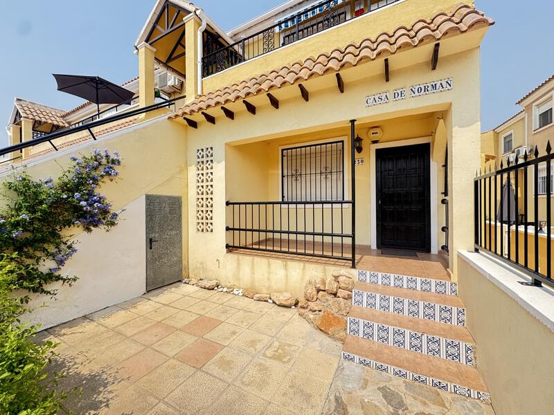 Lägenhet till salu i Villamartin, Alicante Lägenhet till salu i Villamartin, Alicante