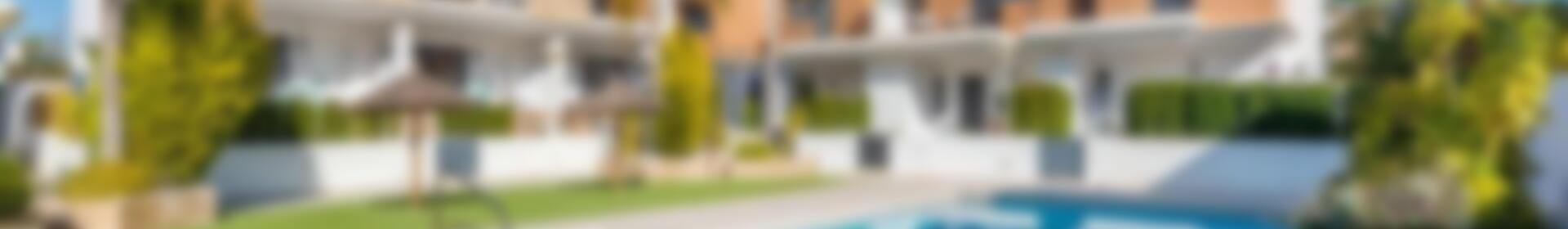 3 slaapkamer Gezinswoning Te koop 3 slaapkamer Gezinswoning Te koop