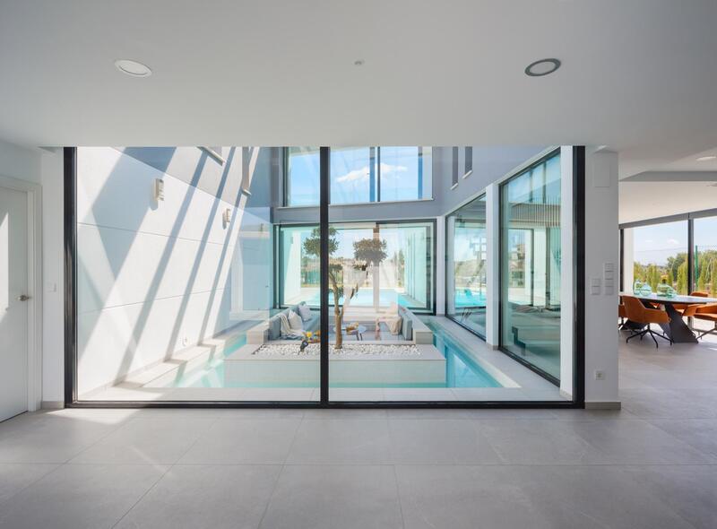 4 slaapkamer Villa Te koop