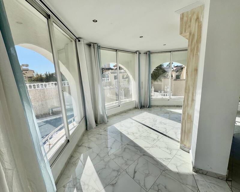 4 chambre Villa à vendre