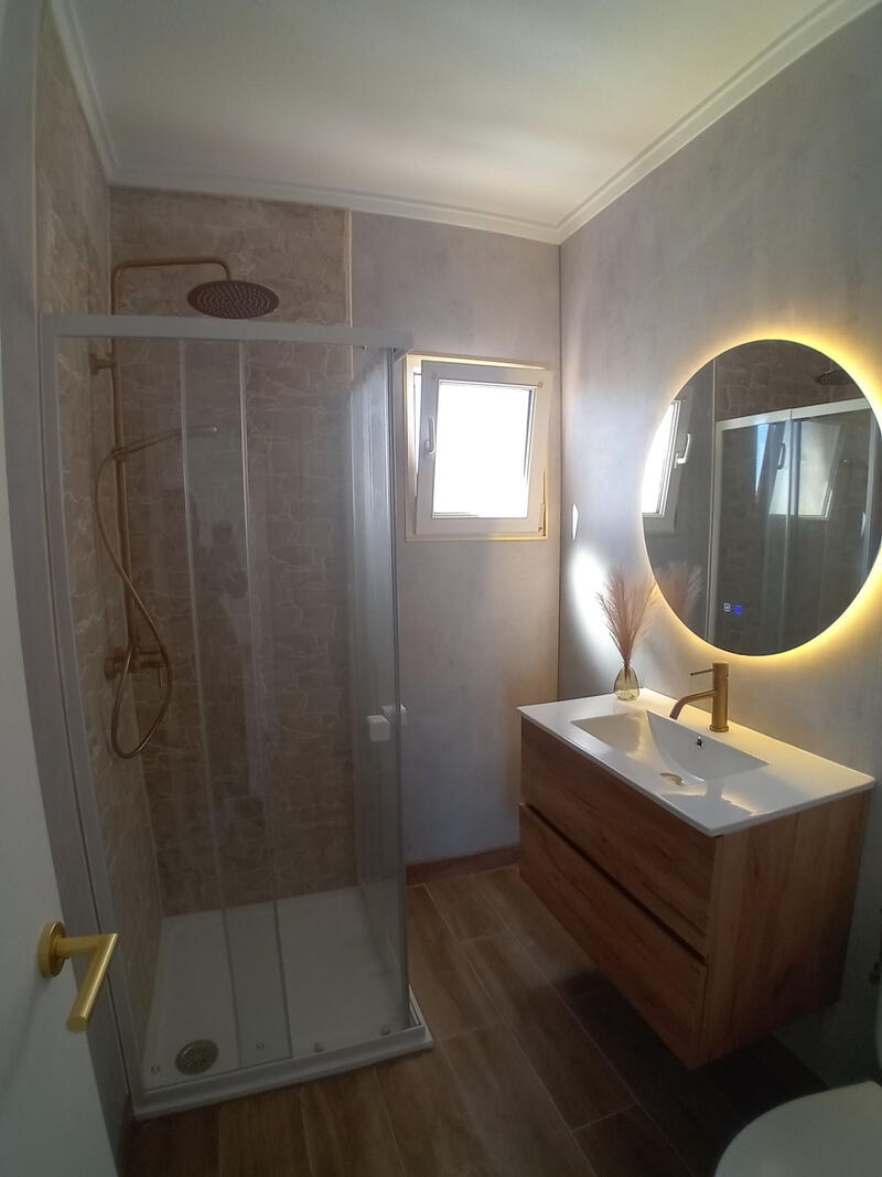 2 Schlafzimmer Stadthaus zu verkaufen