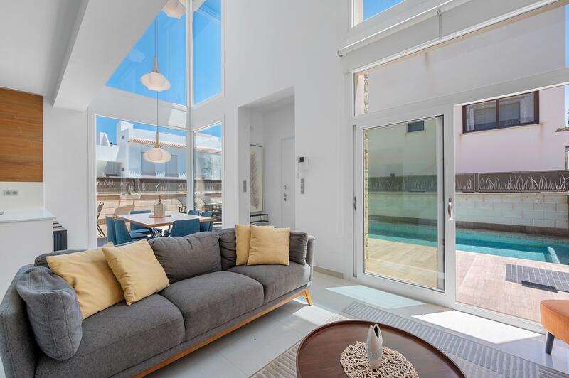 3 Cuarto Villa en venta