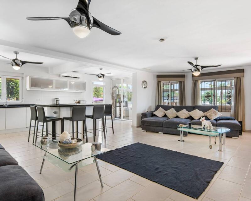 4 slaapkamer Landhuis Te koop