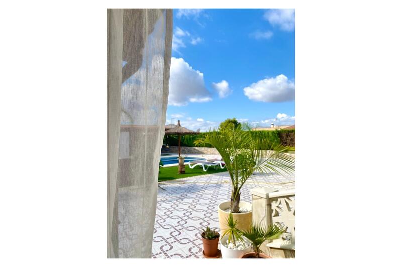 4 Cuarto Villa en venta