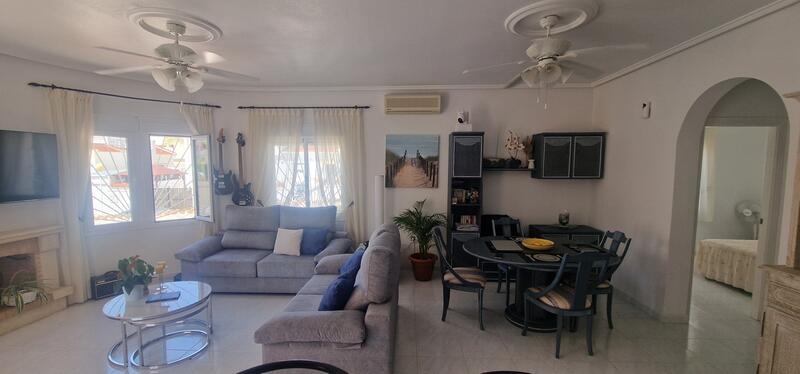 2 slaapkamer Villa Te koop