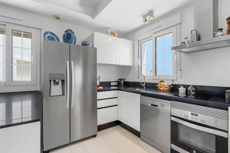 2 slaapkamer Appartement Te koop