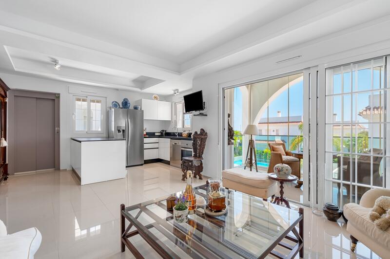 2 slaapkamer Appartement Te koop