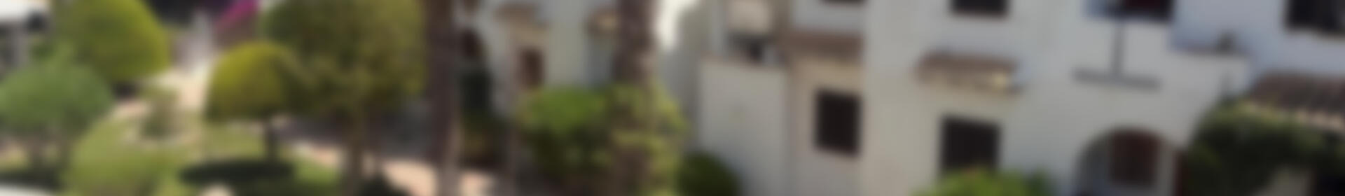 2 slaapkamer Gezinswoning Te koop